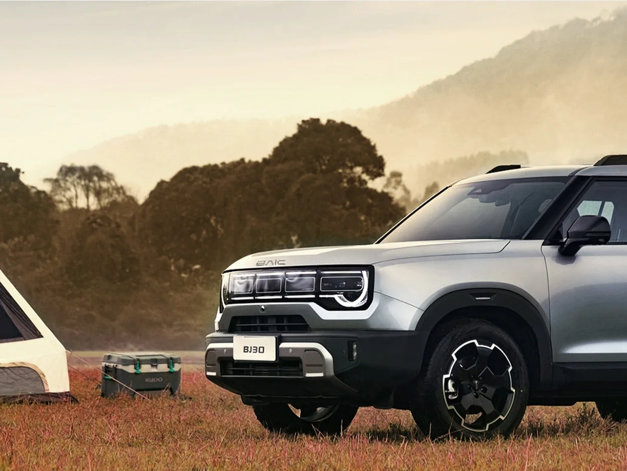 BAIC BJ30 4x4 · exterior · vista 2
